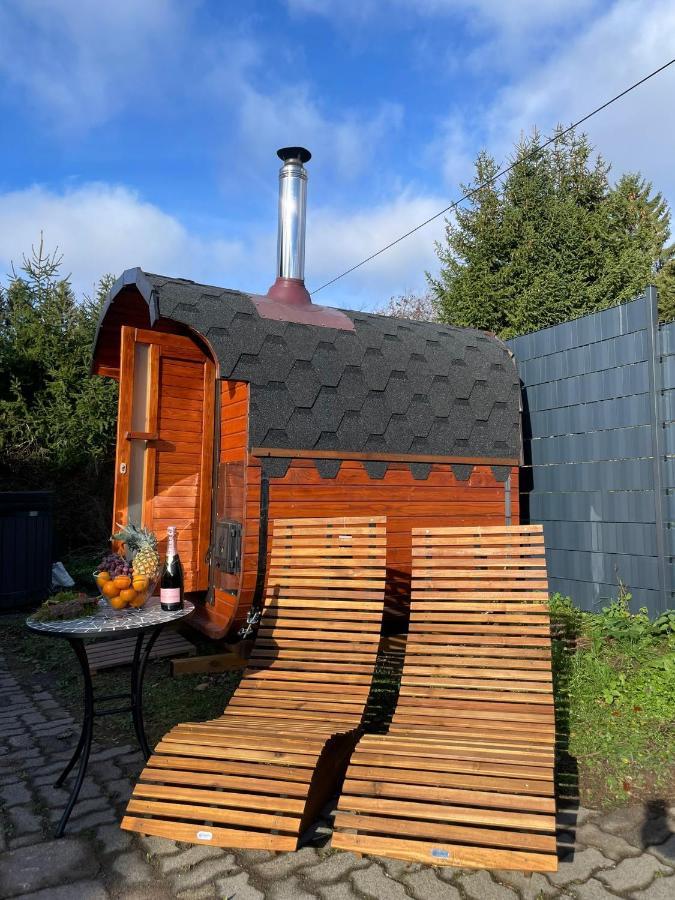 Wellness Bungalow Auszeit Mit Aussensauna, Hunde Willkommen Suhl Exterior foto